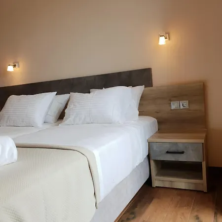 Hotel Mondeus Luxury Deskati